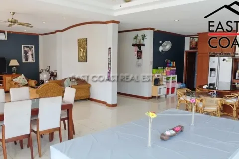 Casa de 3 dormitorios en Pattaya, Tailandia № 212783 - foto 6