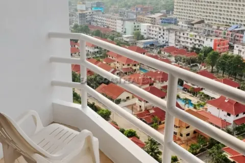 Condominio de 3 dormitorios en Jomtien Beach, Pattaya, Tailandia № 212780 - foto 25