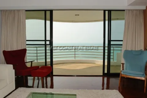 Condominio de 3 dormitorios en Pattaya, Tailandia № 212781 - foto 3