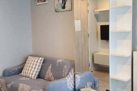 Studio in the Condo in Huai Khwang, Bangkok, Thailand  № 156950 - photo 2