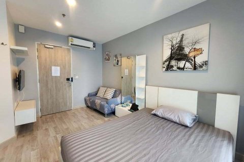 Studio in the Condo in Huai Khwang, Bangkok, Thailand  № 156950 - photo 6