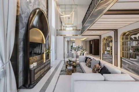 Villa in Pattaya, Thailand 4 bedrooms № 165355 - photo 5