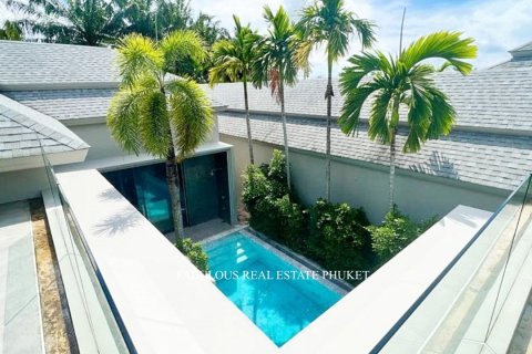 Villa in Bang Tao, Thailand 2 bedrooms № 179679 - photo 7