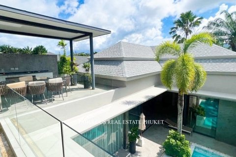 Villa in Bang Tao, Thailand 2 bedrooms № 179679