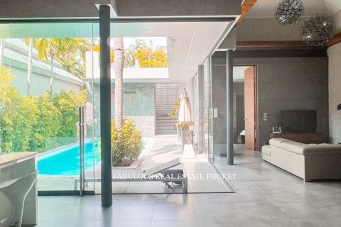 Villa in Bang Tao, Thailand 2 bedrooms № 179679 - photo 3