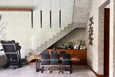 Villa in Bang Tao, Thailand 2 bedrooms № 179679 - photo 4