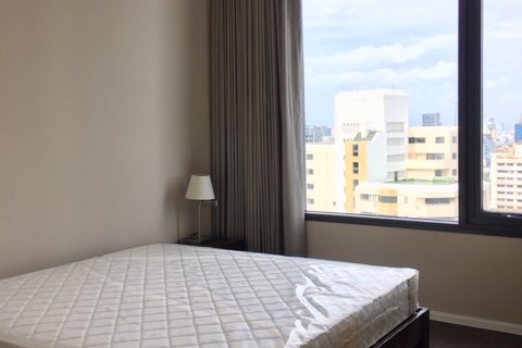 Condo à Watthana, Bangkok, Thaïlande, 2 chambres № 200562 - photo 5