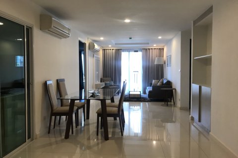 Condo à Watthana, Bangkok, Thaïlande, 3 chambres № 200561 - photo 7
