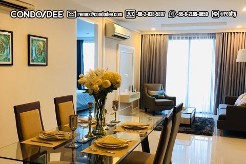 Condo à Watthana, Bangkok, Thaïlande, 3 chambres № 200561 - photo 17