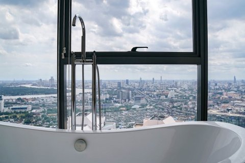 Condo à Khlong Toei, Bangkok, Thaïlande, 3 chambres № 200563 - photo 10