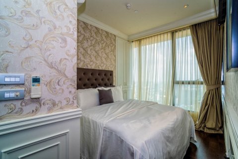 Condo à Khlong Toei, Bangkok, Thaïlande, 3 chambres № 200563 - photo 2