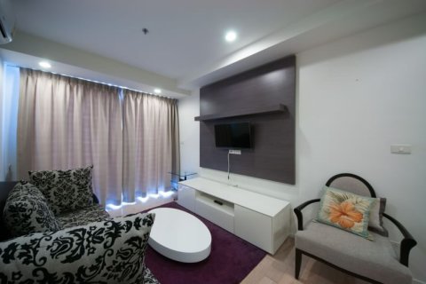 Condo à Watthana, Bangkok, Thaïlande, 1 chambre  № 200565