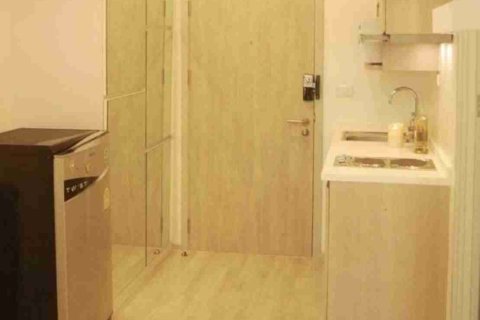 Condo in Thonburi, Bangkok, Thailand, 1 bedroom № 183618 - photo 3