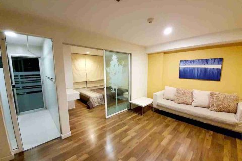 Condo in Bangkok, Thailand, 1 bedroom  № 183614