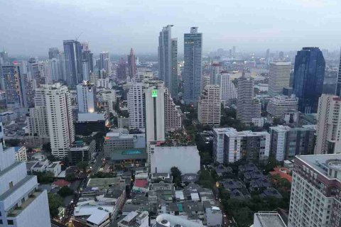 Condo in Bangkok, Thailand, 2 bedrooms  № 183619 - photo 13