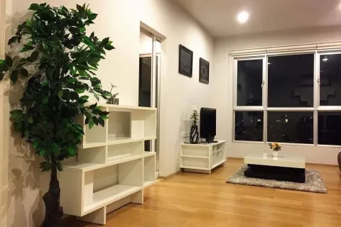 Condo à Khlong San, Bangkok, Thaïlande, 2 chambres  № 151994 - photo 1