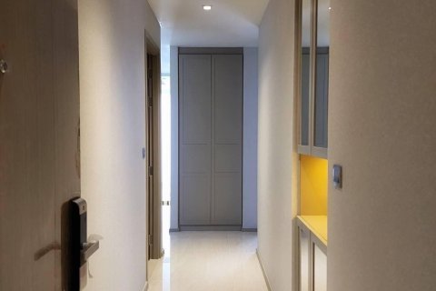 Condo in Bang Rak, Bangkok, Thailand, 2 bedrooms  № 169295 - photo 8