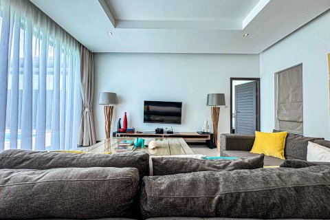 Villa in Phuket, Thailand 4 bedrooms № 169292 - photo 24