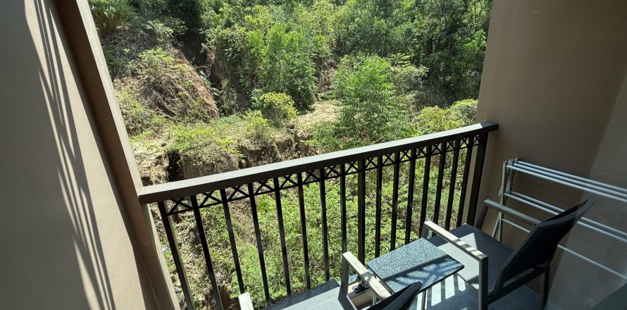 Studio in the Condo in Phuket, Thailand  № 169290