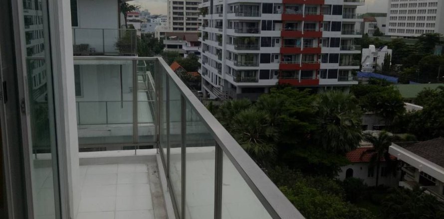 Кондоминиум с 3 спальнями в Пхая Тая, Бангкок, Таиланд № 170696