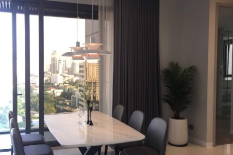 Condo à Watthana, Bangkok, Thaïlande, 2 chambres № 200652 - photo 10