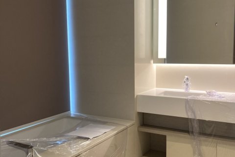 Condo à Watthana, Bangkok, Thaïlande, 2 chambres № 200656 - photo 3