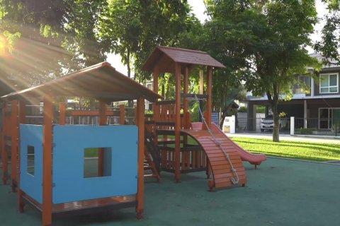 House in Nakhon Ratchasima, Thailand 3 bedrooms № 147758 - photo 23