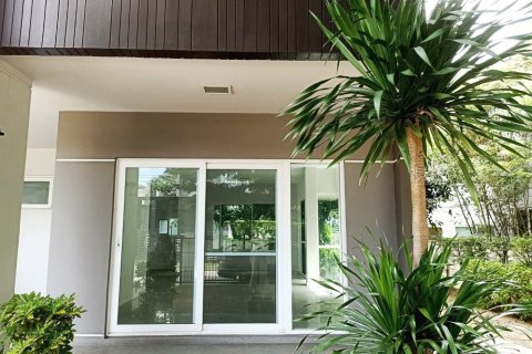 House in Nakhon Ratchasima, Thailand 3 bedrooms № 147758 - photo 4