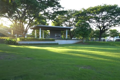 House in Nakhon Ratchasima, Thailand 3 bedrooms № 147758 - photo 2