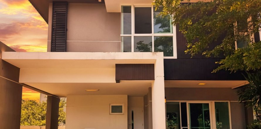 House in Nakhon Ratchasima, Thailand 3 bedrooms № 147758