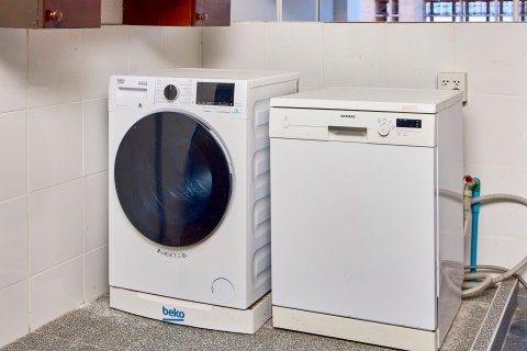 Condo in Pattaya, Thailand, 3 bedrooms  № 168879 - photo 27