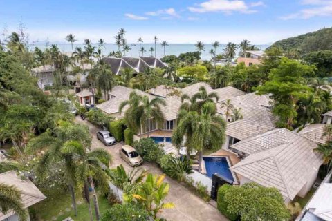 Villa in Ko Samui, Thailand 2 bedrooms № 168875 - photo 2