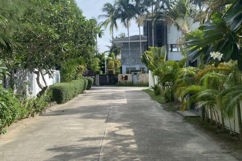 Villa in Ko Samui, Thailand 2 bedrooms № 168875 - photo 3