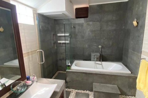 Villa in Ko Samui, Thailand 2 bedrooms № 168875 - photo 14