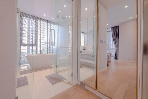 Condo à Watthana, Bangkok, Thaïlande, 2 chambres  № 168874 - photo 24
