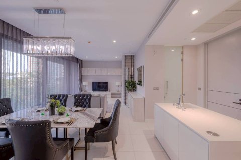 Condo à Watthana, Bangkok, Thaïlande, 2 chambres  № 168874 - photo 9