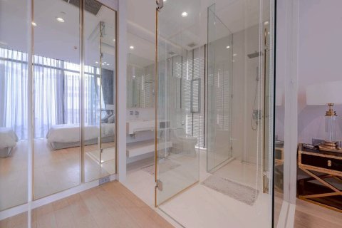 Condo à Watthana, Bangkok, Thaïlande, 2 chambres  № 168874 - photo 23