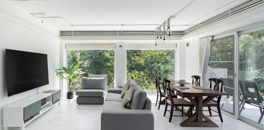 Condo in Phuket, Thailand, 2 bedrooms  № 168876