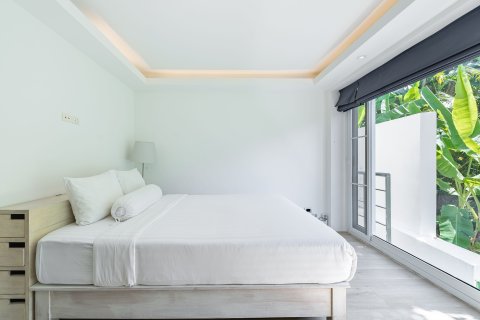 Condo in Phuket, Thailand, 2 bedrooms  № 168876 - photo 15