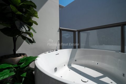 Condo in Pattaya, Thailand, 2 bedrooms № 154501 - photo 24