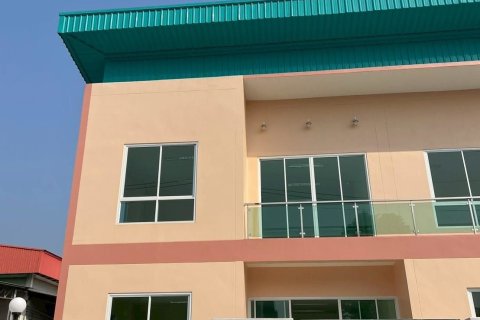 Warehouse in Sam Phran, Thailand № 169101 - photo 13