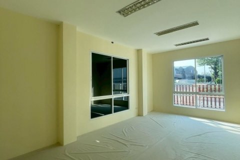 Warehouse in Sam Phran, Thailand № 169101 - photo 6