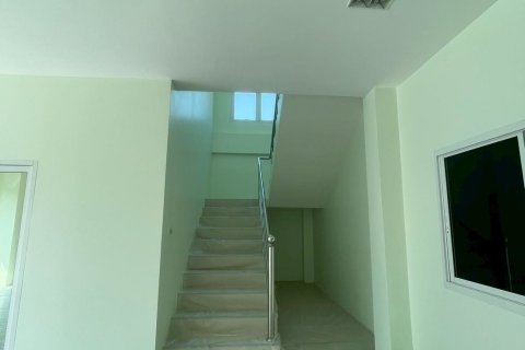 Warehouse in Sam Phran, Thailand № 169101 - photo 7