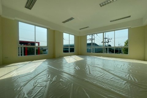 Warehouse in Sam Phran, Thailand № 169101 - photo 16