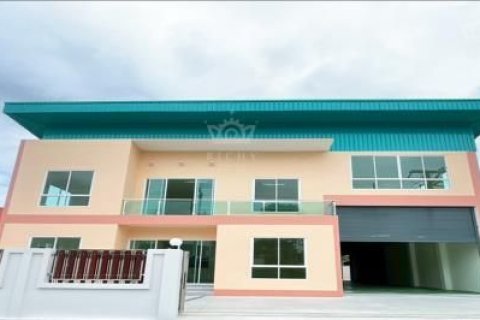 Warehouse in Sam Phran, Thailand № 169107 - photo 12