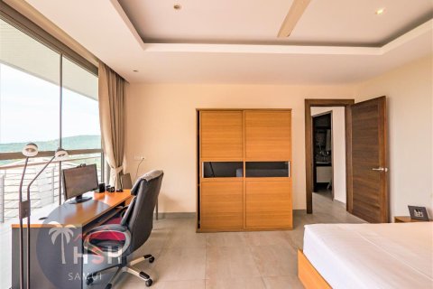 Villa in Ko Samui, Thailand 3 bedrooms № 179981 - photo 16