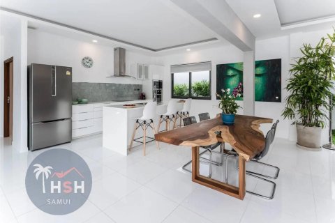 Villa in Ko Samui, Thailand 3 bedrooms № 179980 - photo 16