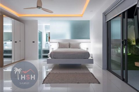 Villa in Ko Samui, Thailand 3 bedrooms № 179980 - photo 17