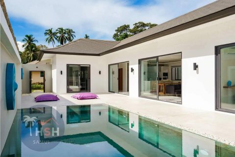 Villa in Ko Samui, Thailand 3 bedrooms № 179980 - photo 2