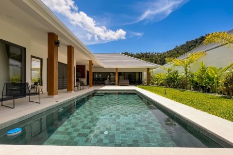 Haus in Ko Samui, Thailand 3 Schlafzimmer № 233569 - Foto 2